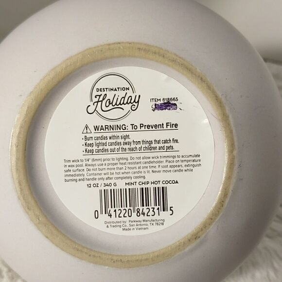 HoHoHo Y'all Mint Chip Hot Cocoa Christmas Ornament Candle - Picture 4 of 7
